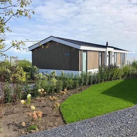 Exclusieve Vakantievilla ***** Markermeer Bovenkarspel