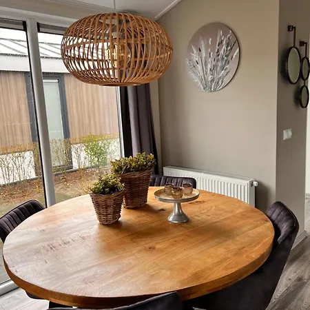 Exclusieve Vakantievilla ***** Markermeer *