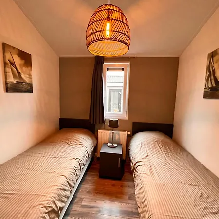 Exclusieve Vakantievilla ***** Markermeer * Bovenkarspel