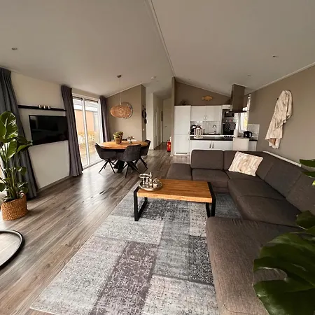 Exclusieve Vakantievilla ***** Markermeer