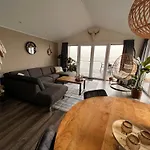 Exclusieve Vakantievilla ***** Markermeer Prázdninový dům Bovenkarspel