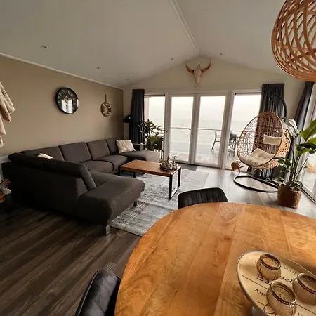 Exclusieve Vakantievilla ***** Markermeer بيت للعطل Bovenkarspel
