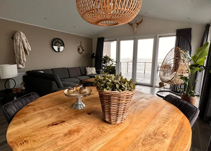 Semesterbostad Exclusieve Vakantievilla ***** Markermeer Bovenkarspel